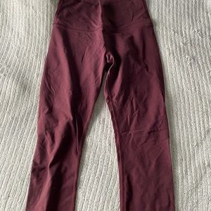 Lulu lemon capris
